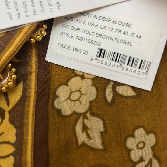 ZIMMERMANN
Raie Short Sleeve Blouse - Picture 4 of 10